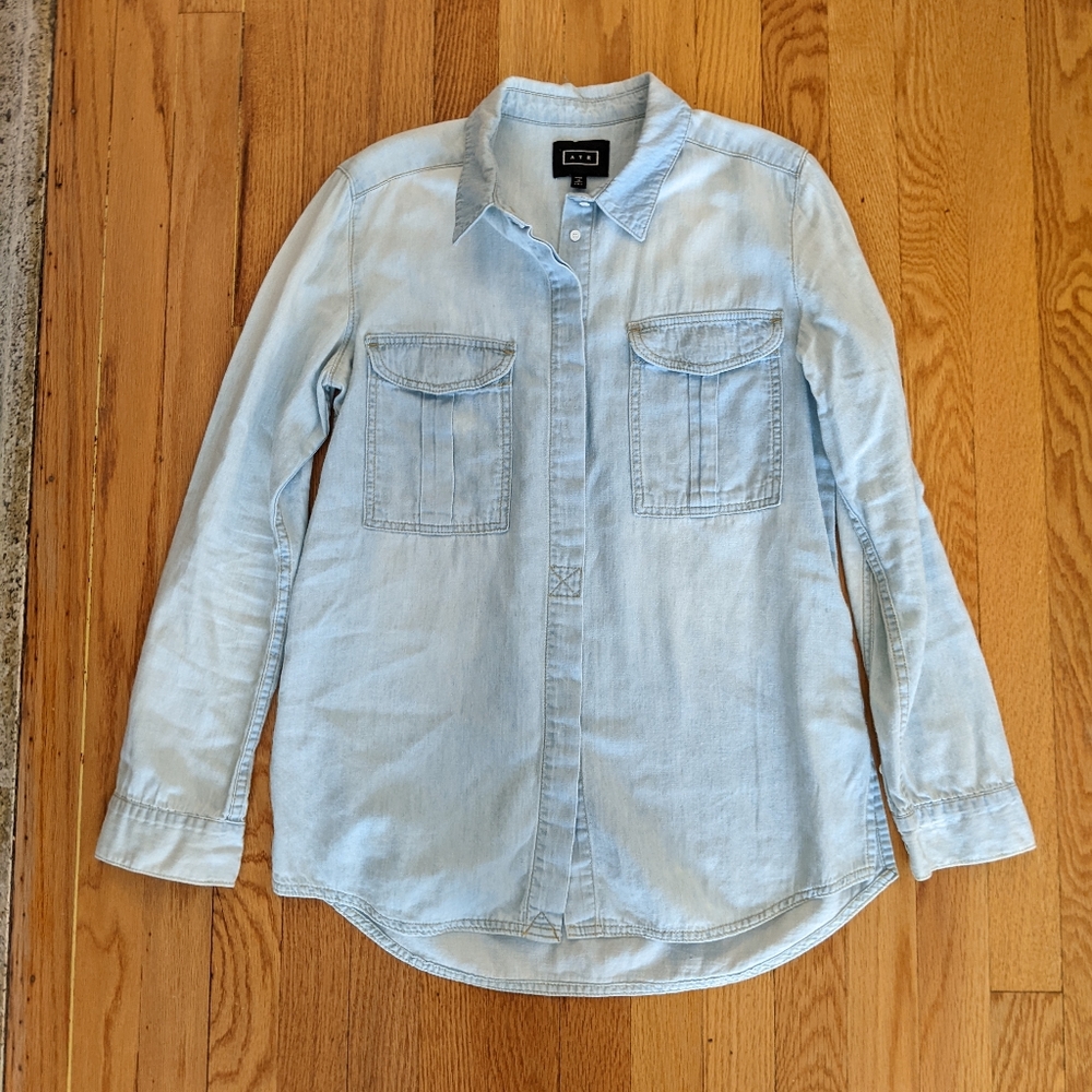 AYR Chambray Linen Blend Button Up Blouse